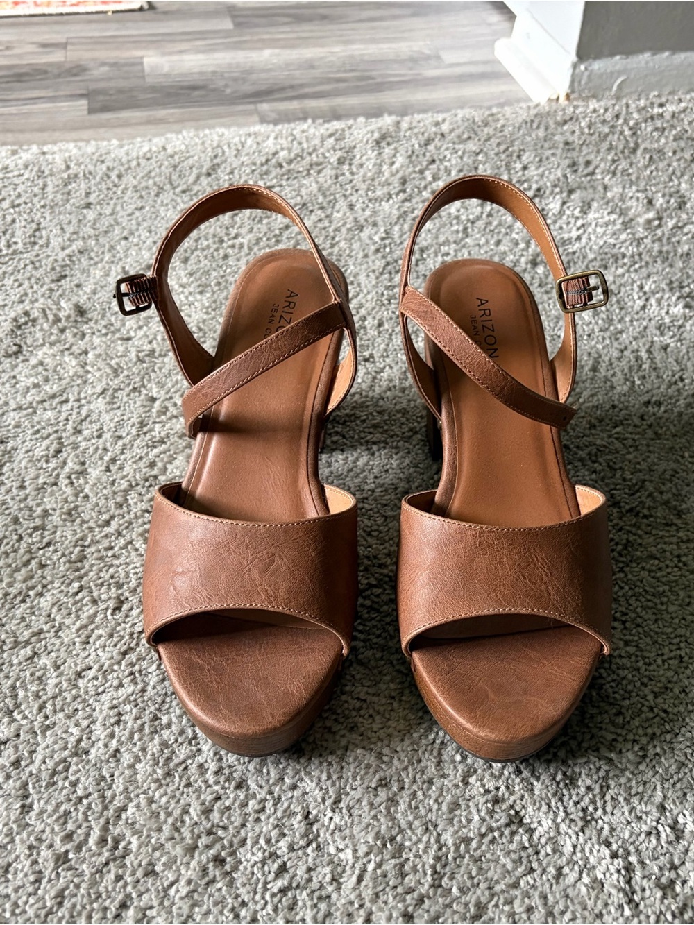 Arizona Jean Company Tan Brown Platform Sandal with Ankle Strap